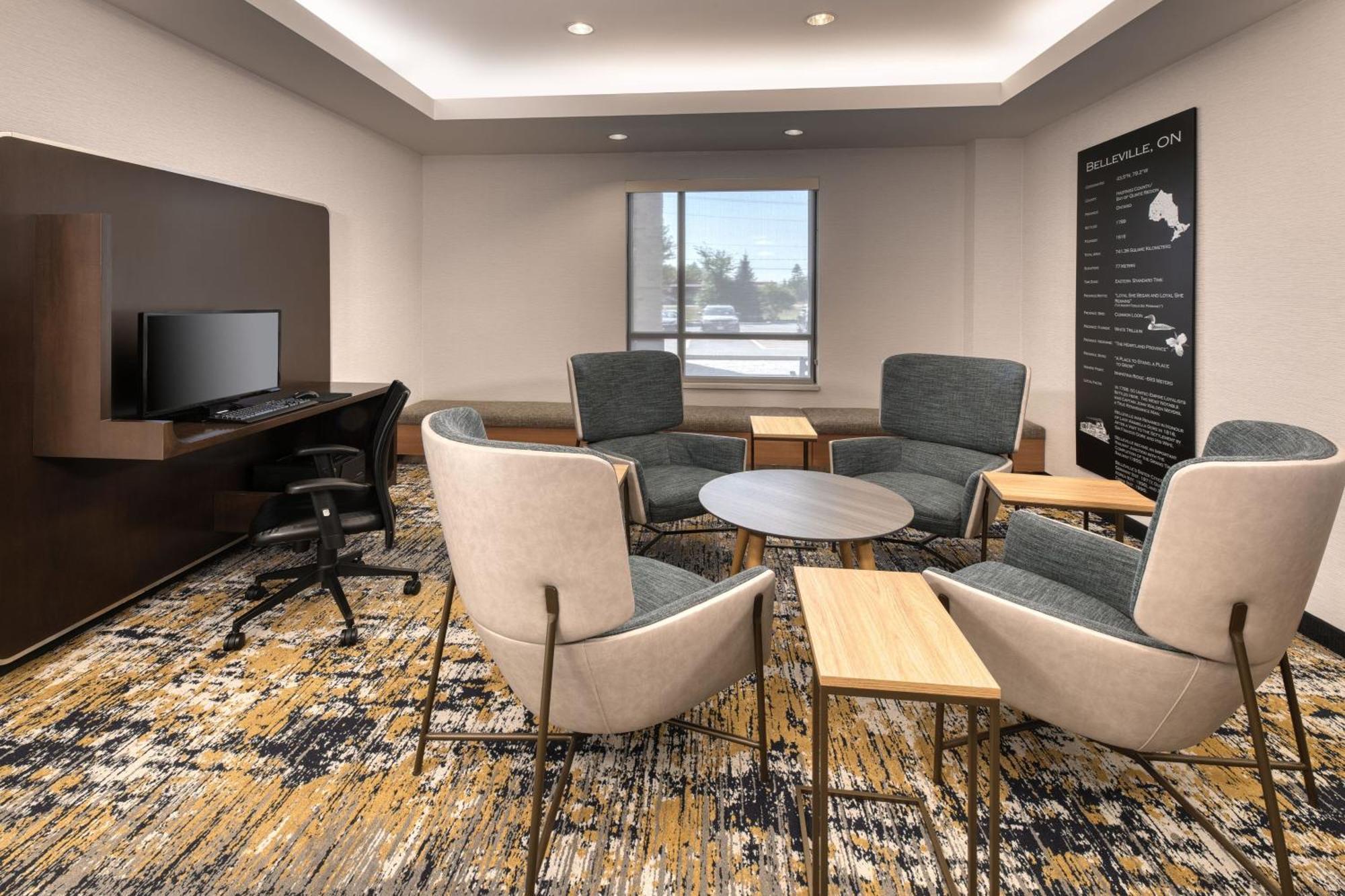 Towneplace Suites By Marriott Belleville Exterior photo
