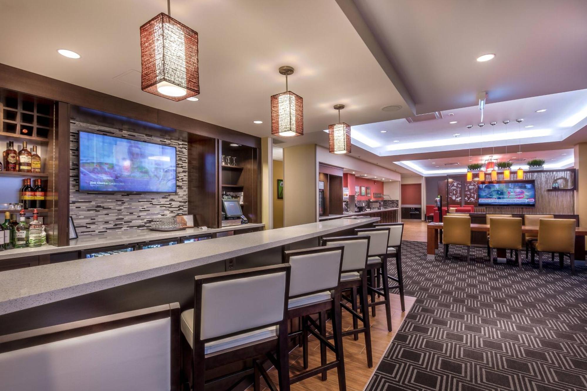 Towneplace Suites By Marriott Belleville Exterior photo